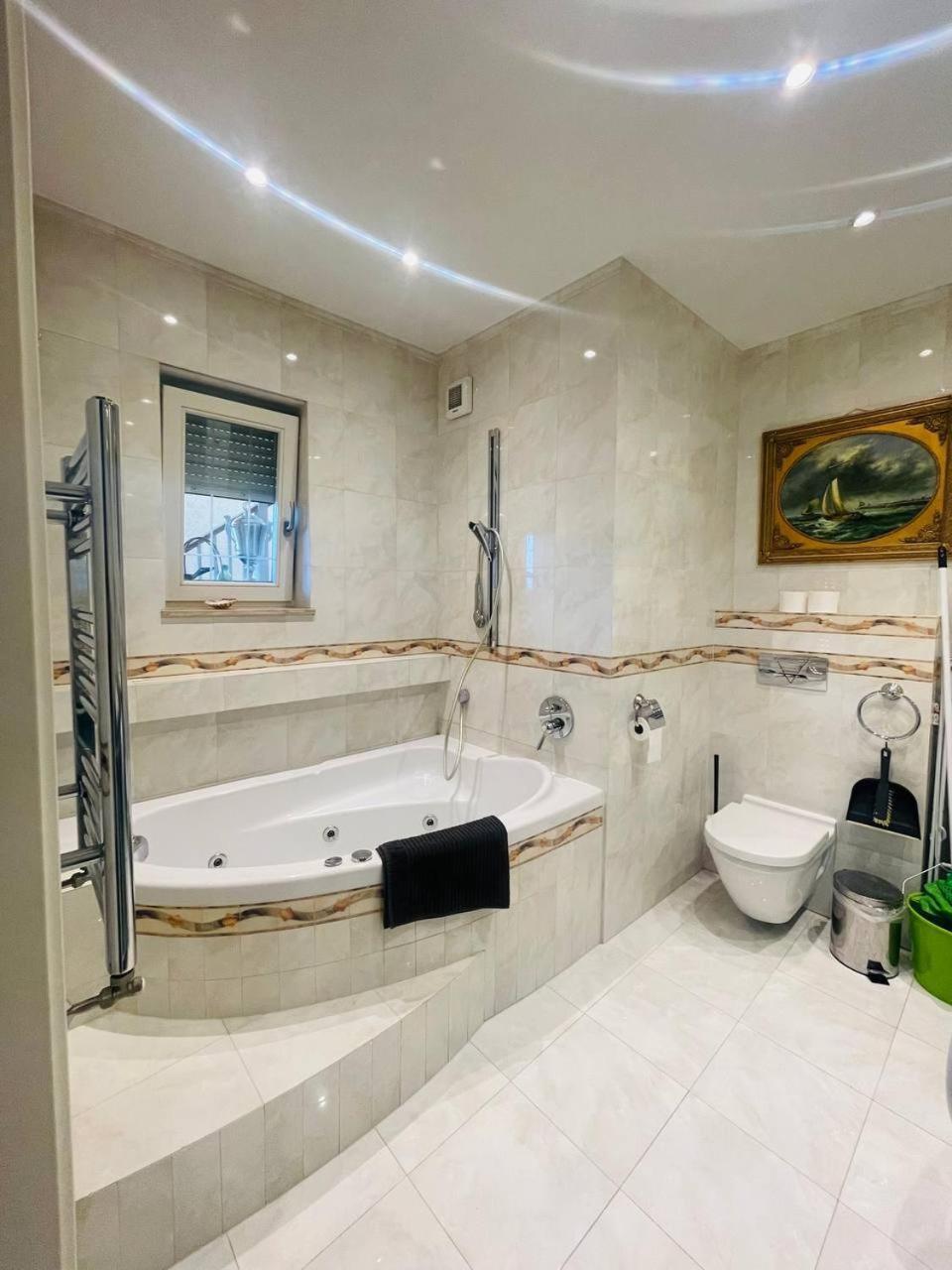 Rosehill Garden Family Villa With A Great Budapest View Extérieur photo